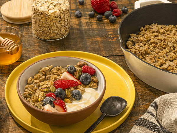 Yogurt and Oat Pops by Quaker®