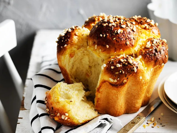 Fennel Seed Bread with a Touch of Orange Peel