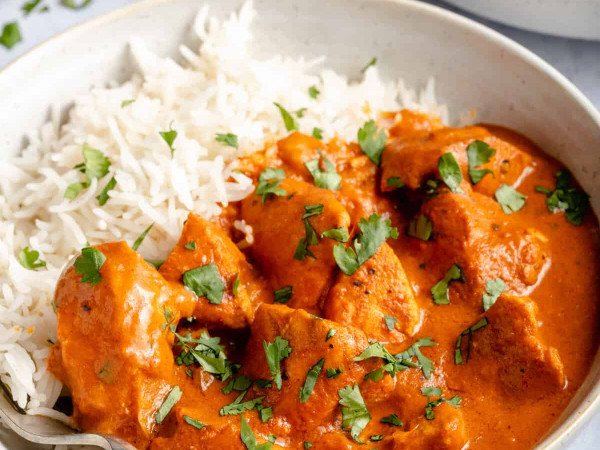 Slow-Cooked Chicken Tikka Masala Delight