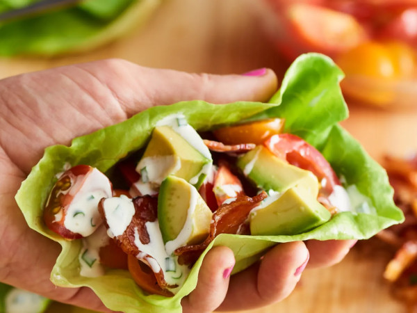 Lettuce Wraps Filled with Chicken, Avocado, and Bacon