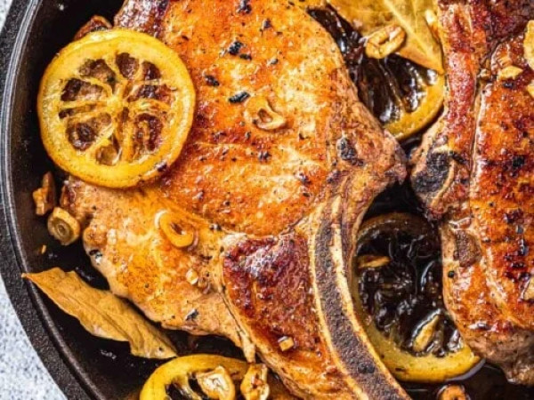 Wine-Infused Ranch Pork Chops with Lemon