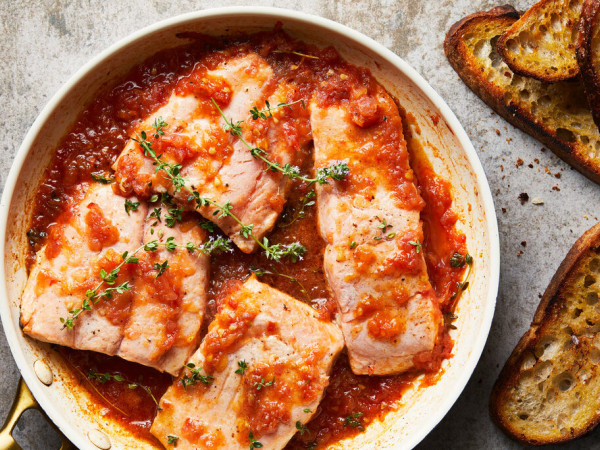 Flavorful Salmon Stew with Sweet and Tangy Notes