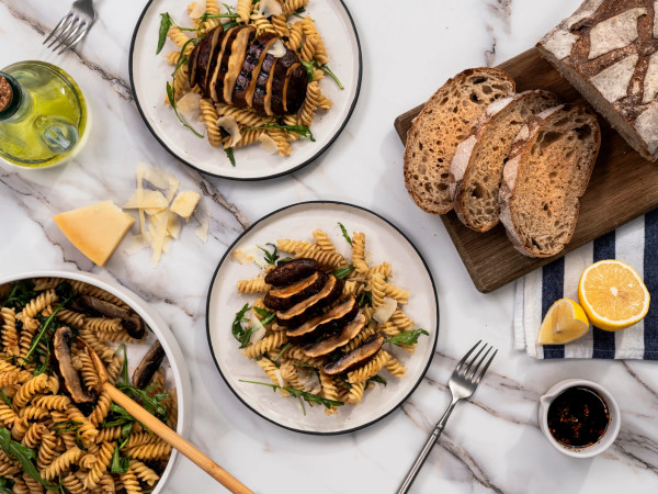 Spinach and Grilled Portobello Pasta Salad by Catelli Bistro