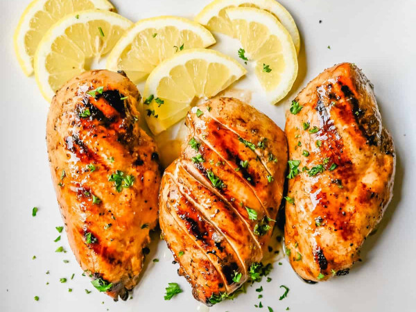 Flavorful Marinade for Juicy Chicken Breasts