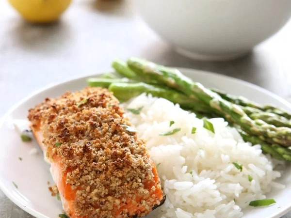 Salmon with a Hazelnut and Citrus Topping