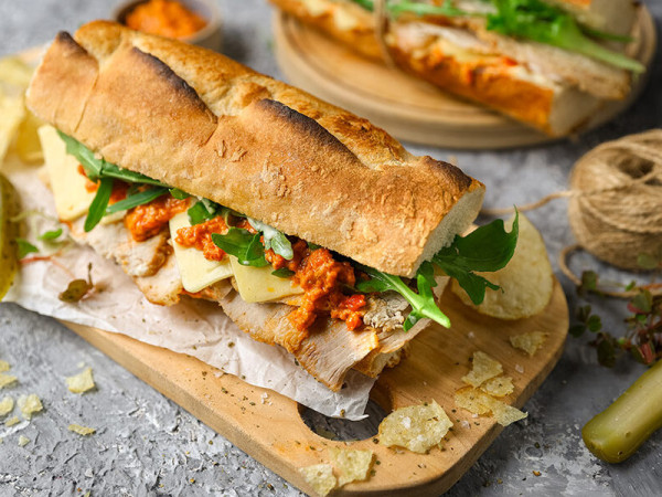 Pulled Pork Sandwich with Pesto Spread