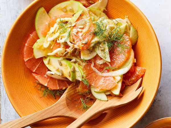 Apple, Fennel, and Grapefruit Salad Delight