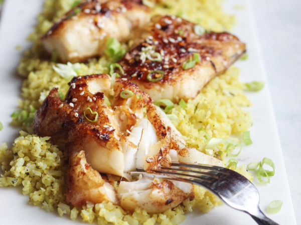 Savory Broiled Cod with Sesame