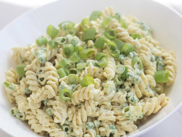 Curried Pasta Salad Delight