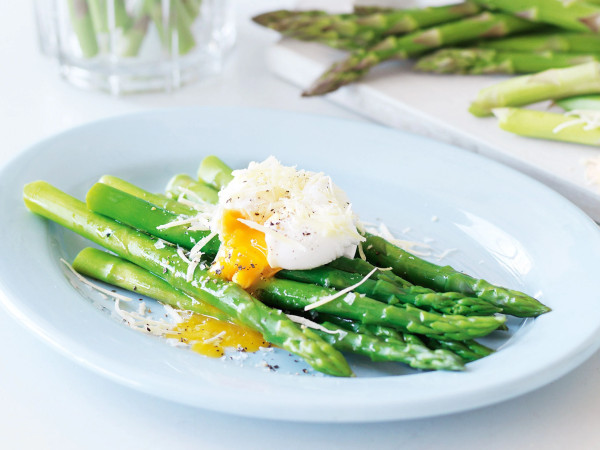 Eggs Poached Over Asparagus