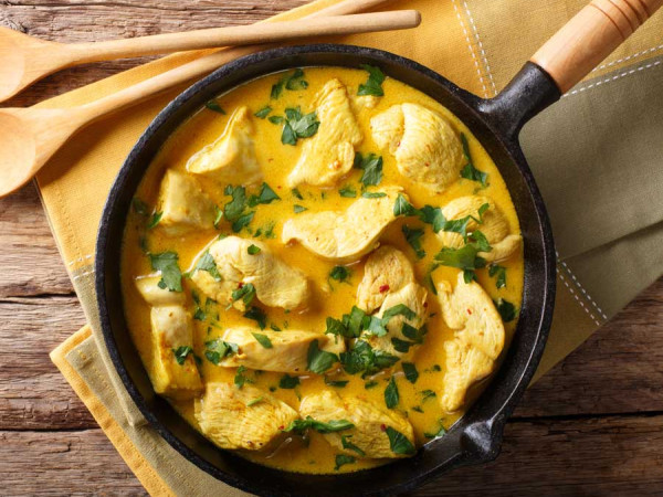 Potatoes and Chicken in Lemongrass Curry