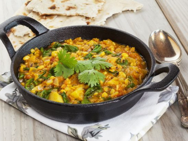 Dahl with Spinach and Mung Beans