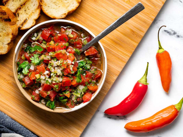 Zesty Pebre Condiment