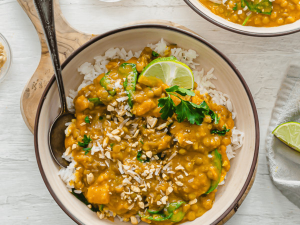 Coconut-Lentil Curry Featuring Sweet Potatoes (Vegan)