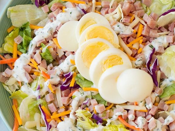 Salad with Ham and Eggs