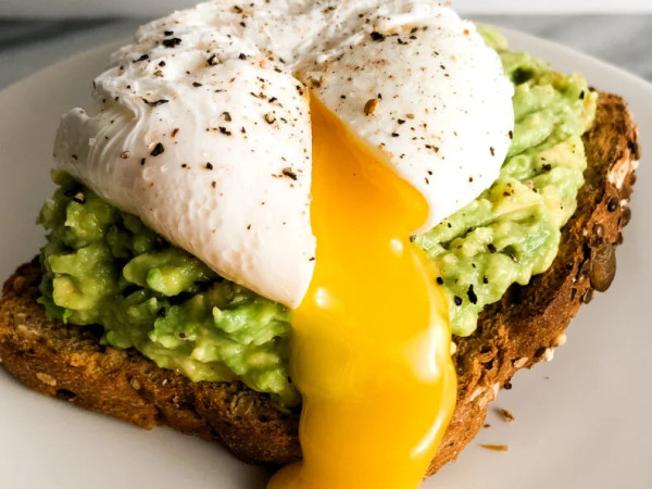 Reliable Method for Poached Eggs