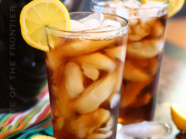 Refreshing Iced Tea Made with the Instant Pot®