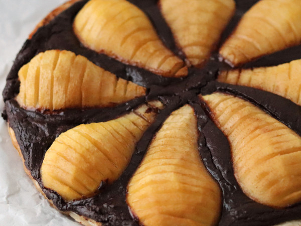 Tart of Pears and Chocolate