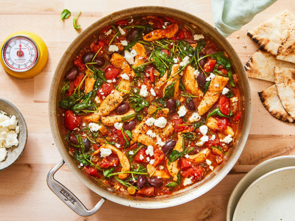 Quick Mediterranean Chicken Dinner in a Skillet