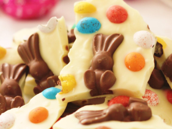 Easter Bunny Treat: White Chocolate Bark