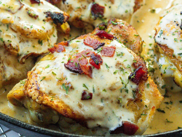 Oven-Baked Chicken Thighs with Bacon and Cream