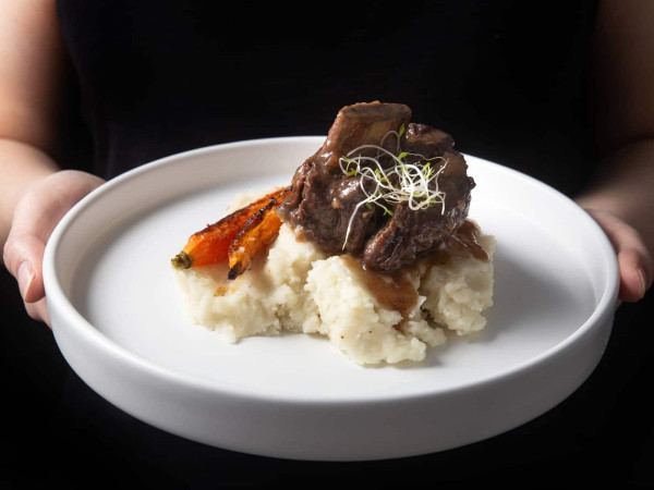 Tender Short Ribs in an Electric Pressure Cooker