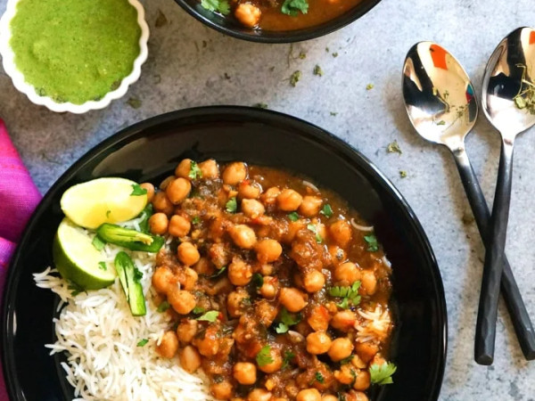 Speedy Chana Masala with Instant Pot®