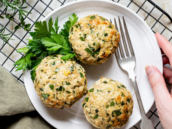 Zucchini Mini Meatloaves with Turkey and Quinoa
