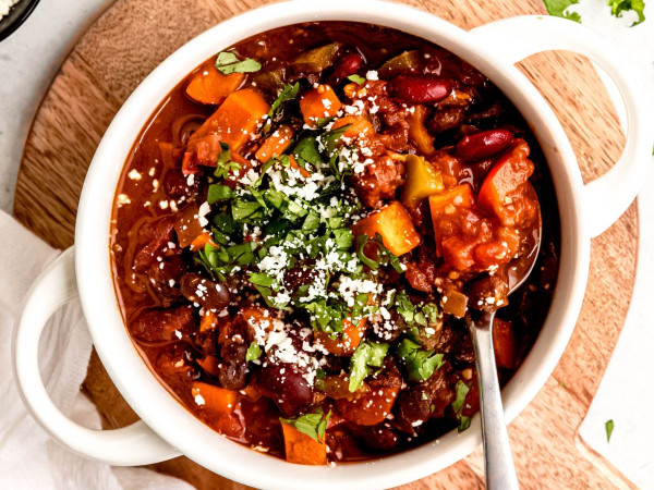 Hearty Vegan Sweet Potato Chili for the Slow Cooker