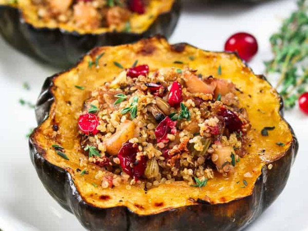 Stuffed Acorn Squash with Quinoa