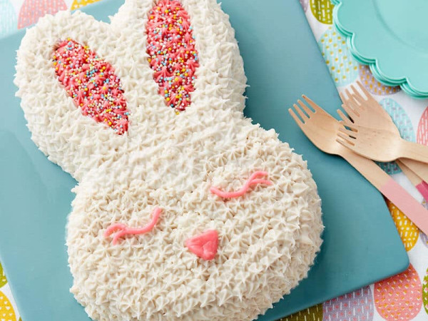 Easter Cake in the Shape of a Bunny's Behind