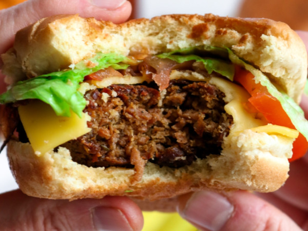 Meat's Costly? Try These Vegetarian Burgers!