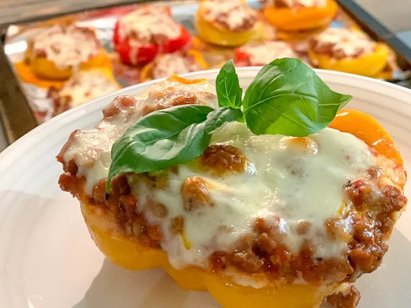 Pepper Boats Filled with Lasagna