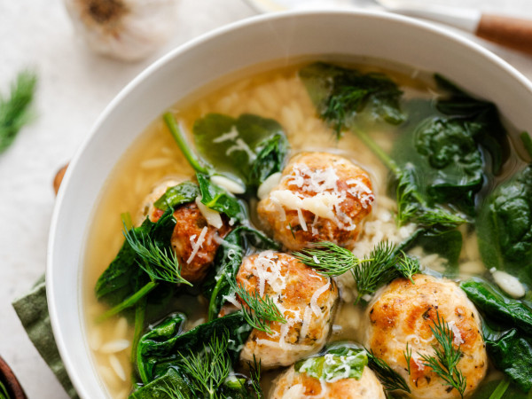 KK's Flavorful Italian Meatball Soup