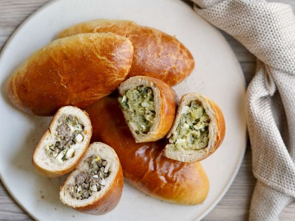 Montana's Hearty Russian Black Loaf