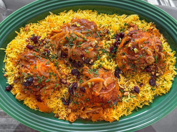 Flavorful Saffron Chicken Rice