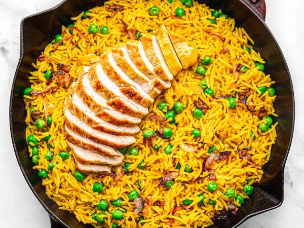 Tasty Saffron Chicken Rice Dish