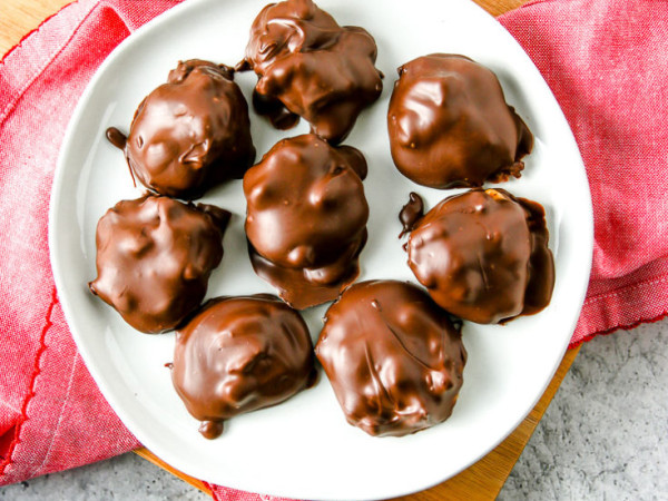 Mom's Turtles® Treat