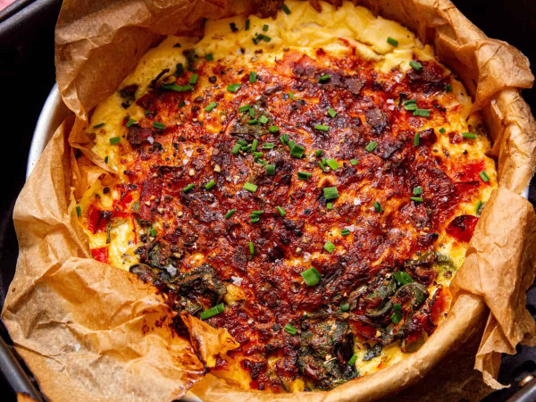 Chile-Cheese Frittata Cooked in an Air Fryer