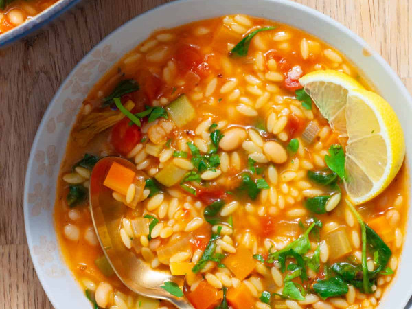 Hearty Tomato and Orzo Soup with Gorgonzola Cheese