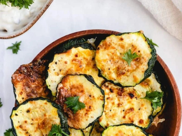 Crispy Zucchini Chips with Ranch and Parmesan