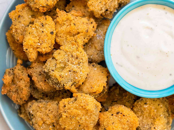 Fried Pickles with a Crunch