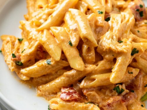 Baked Buffalo Chicken Pasta