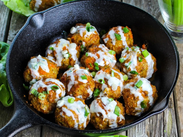 Buffalo Chicken-Stuffed Meatballs