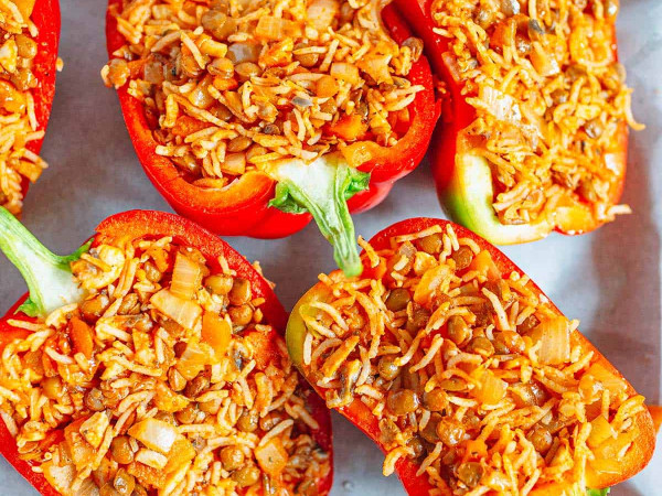 Stuffed Peppers with Lentils for a Vegan Meal