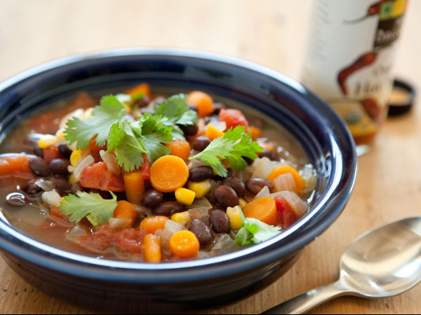 Quick and Zesty Black Bean Soup