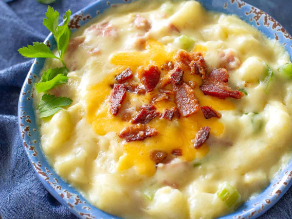 No-Cream Ham and Potato Soup