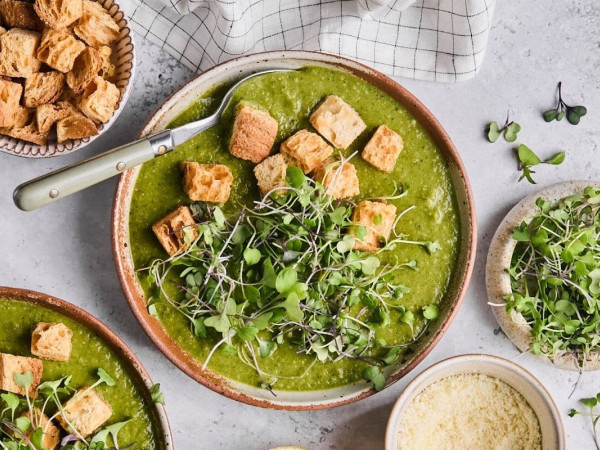 Herbaceous Green Soup