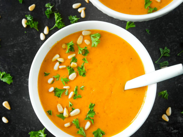 The Finest Vegan Carrot Soup You