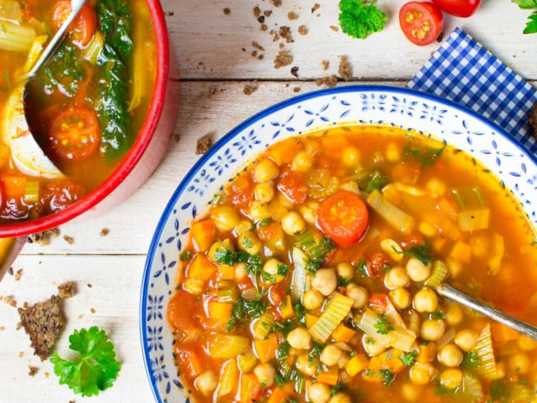 Italian-Style Vegan Garbanzo Soup
